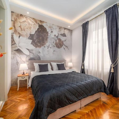 Aurelia Antik Apartments & Rooms, Zagreb City Center Екстер'єр фото