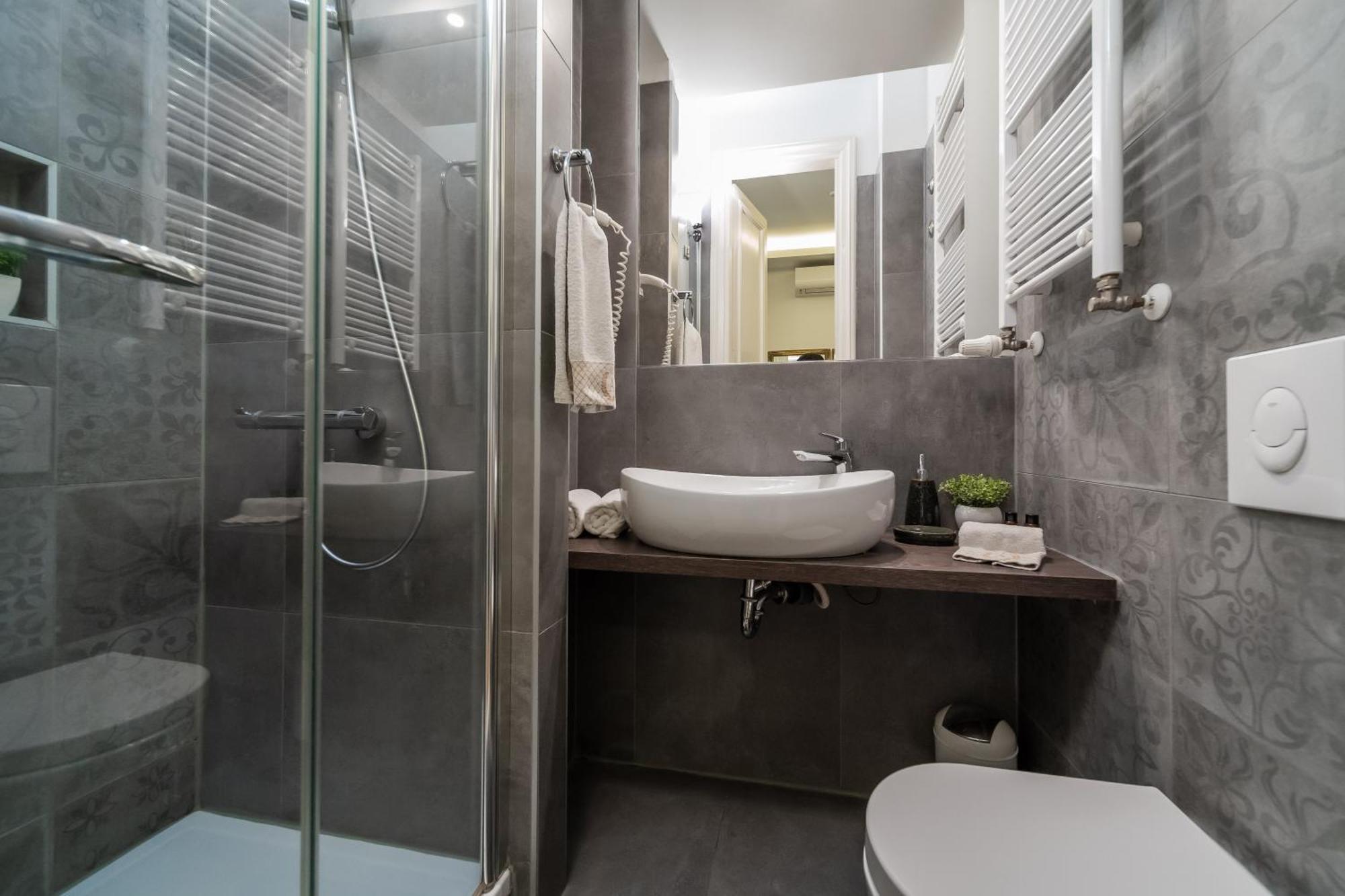 Aurelia Antik Apartments & Rooms, Zagreb City Center Екстер'єр фото