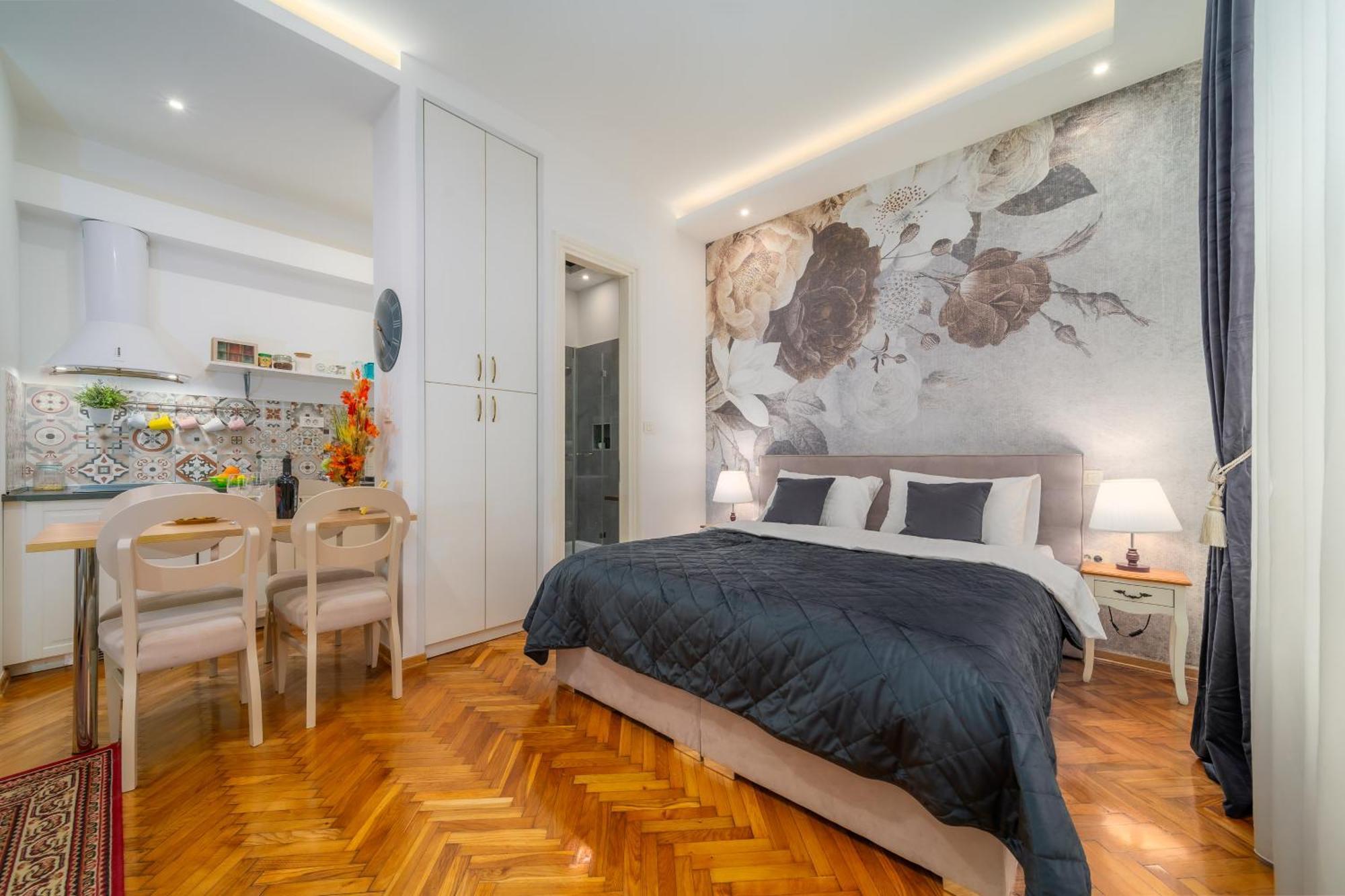 Aurelia Antik Apartments & Rooms, Zagreb City Center Екстер'єр фото