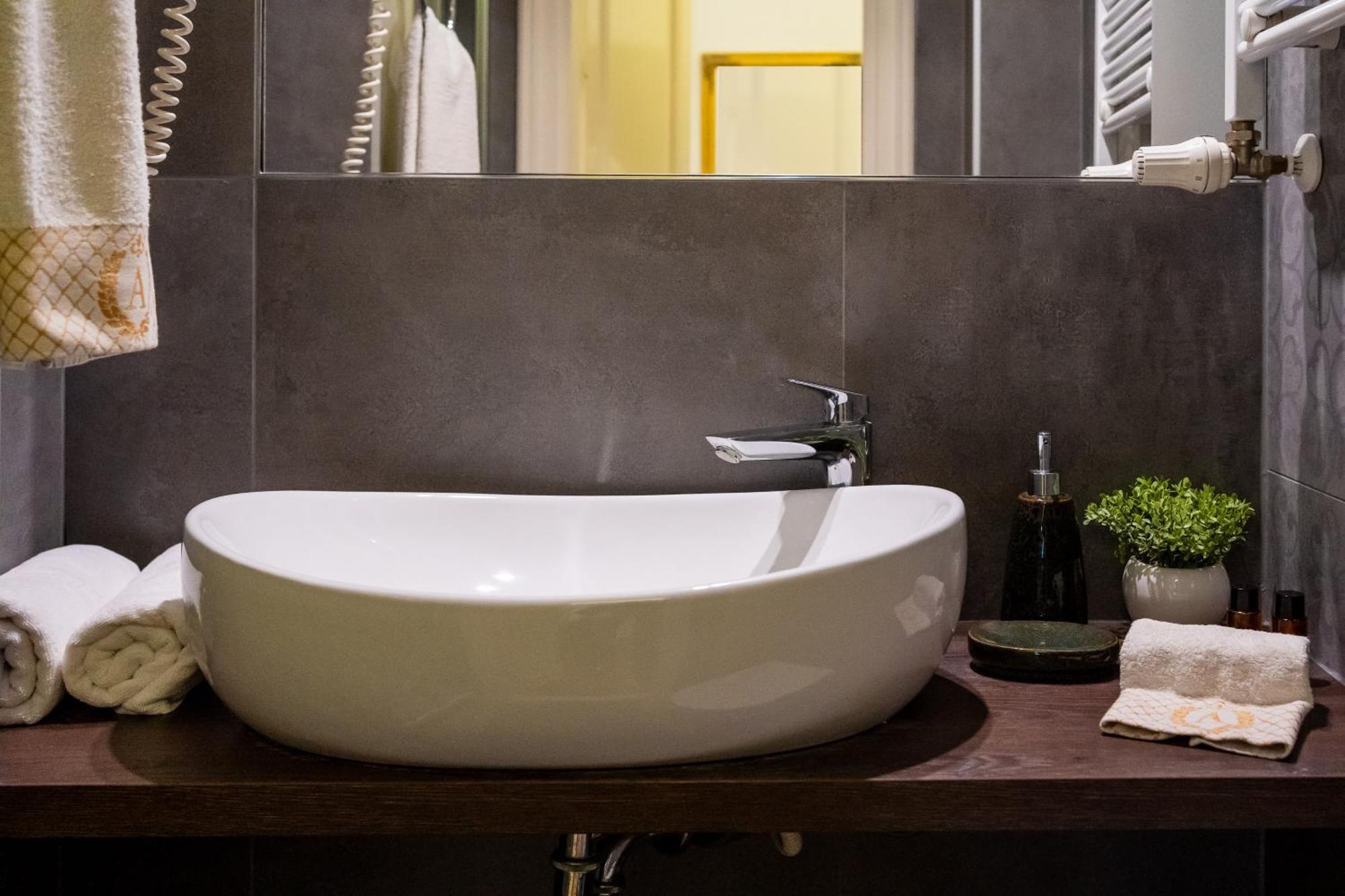 Aurelia Antik Apartments & Rooms, Zagreb City Center Номер фото