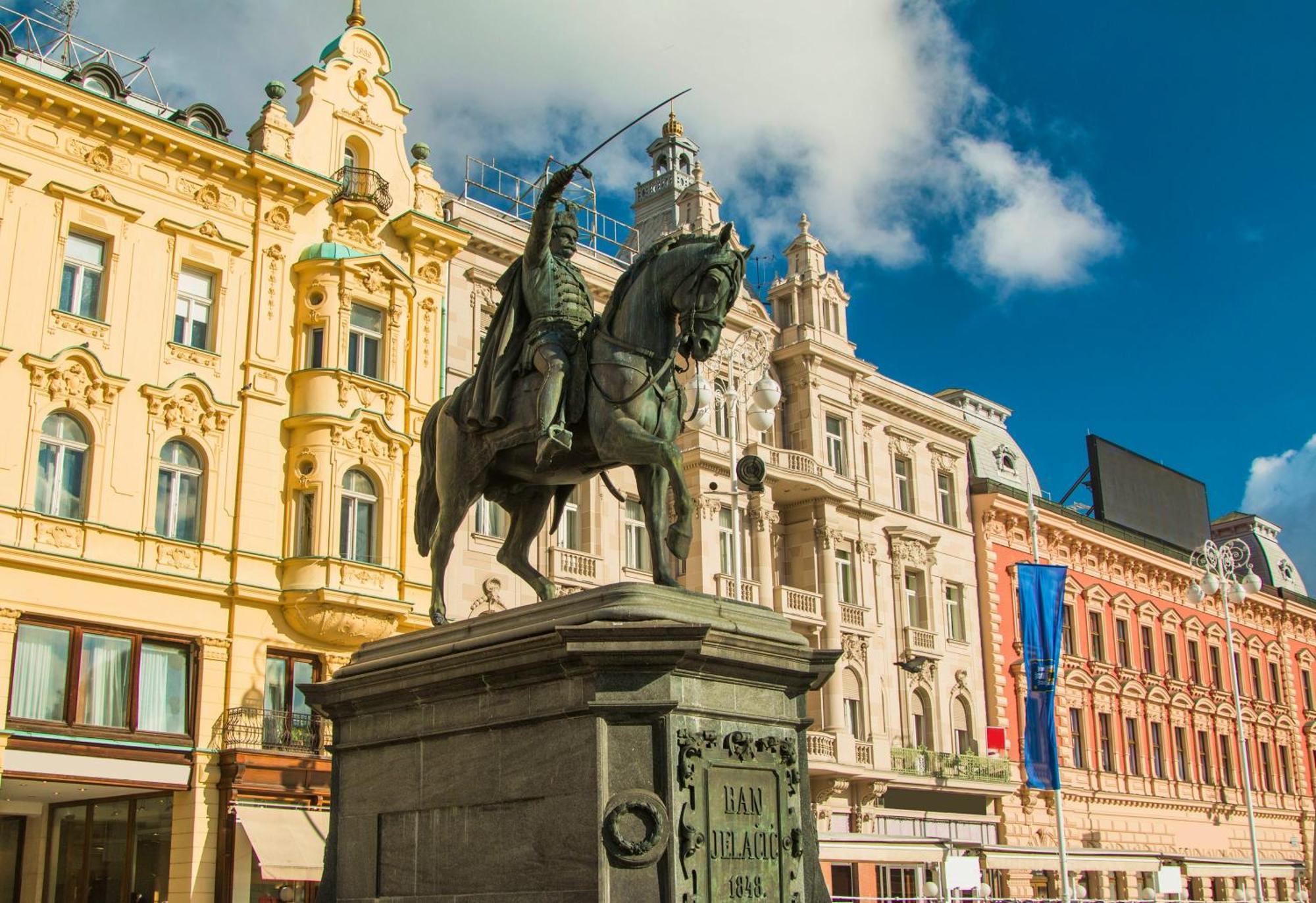 Aurelia Antik Apartments & Rooms, Zagreb City Center Екстер'єр фото